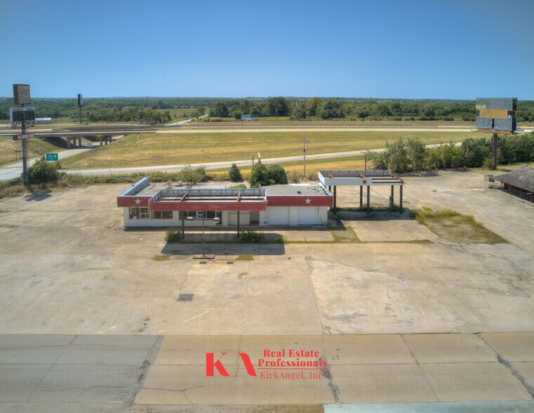 More Photos Of , Henryetta Unknown For Sale