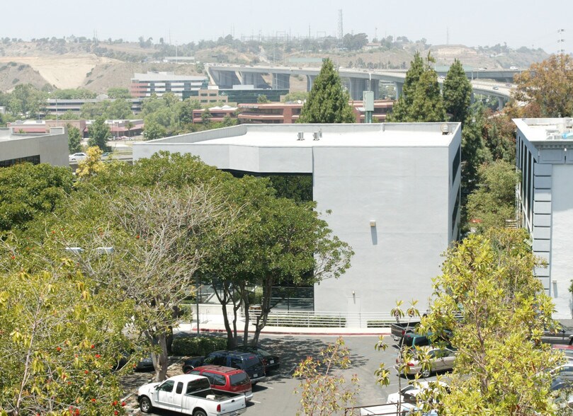 More Photos Of 2763 Camino del Rio S, San Diego Office For Lease