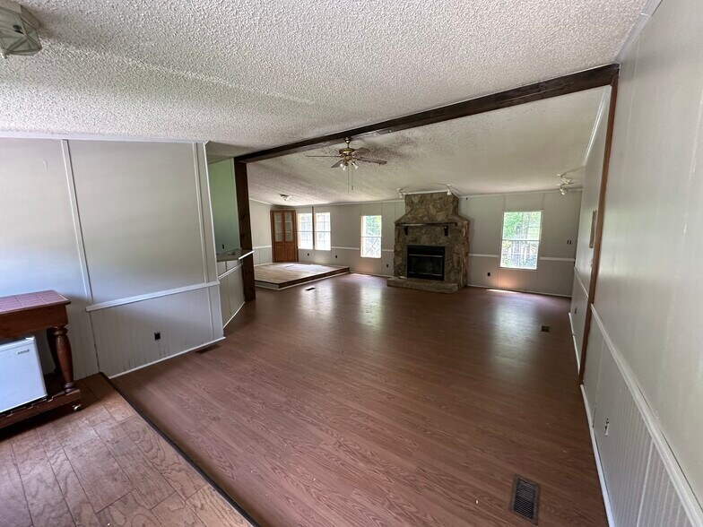 More Photos Of 905 Natures Trl, Forsyth Land For Sale