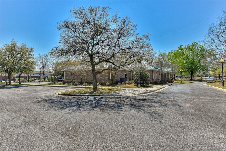 More Photos Of 191 Center South Blvd, Aiken Medical For Sale