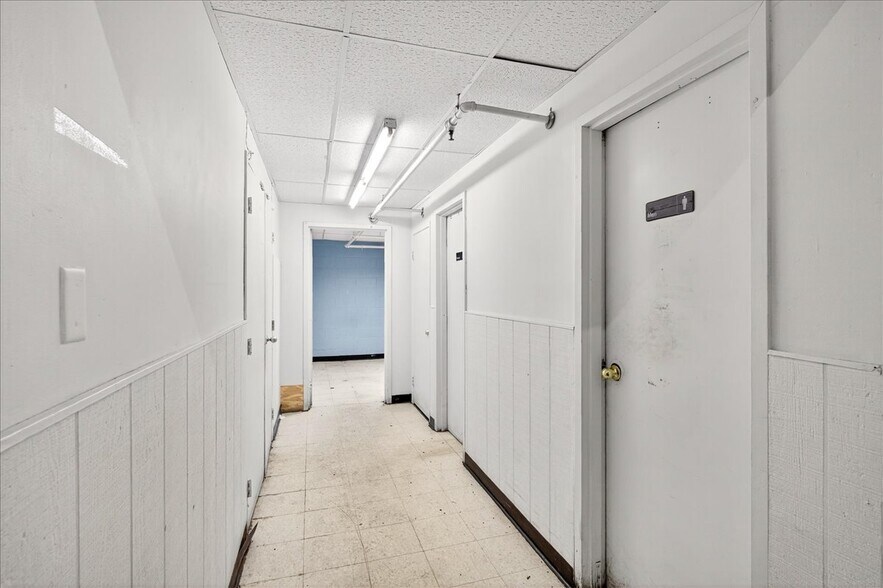 More Photos Of 4634-4639 Gravois Rd, House Spgs, House Springs Supermarket For Lease