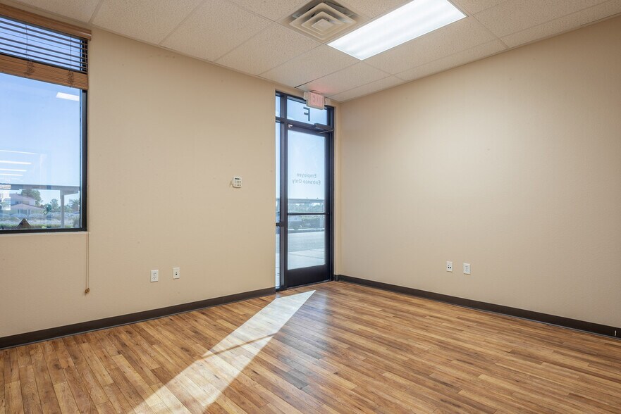 More Photos Of 2980 S Jones Blvd, Las Vegas Medical For Lease