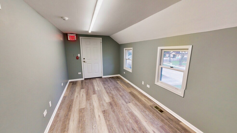 More Photos Of 1208 Lisle Plz, Lisle Medical For Lease