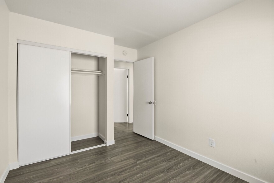 More Photos Of 6752-6770 Solita Ave, San Diego Apartments For Sale