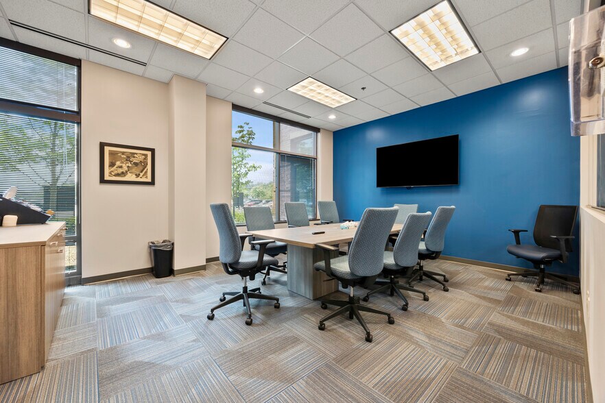 More Photos Of 4249 Easton Way, Columbus Office For Lease