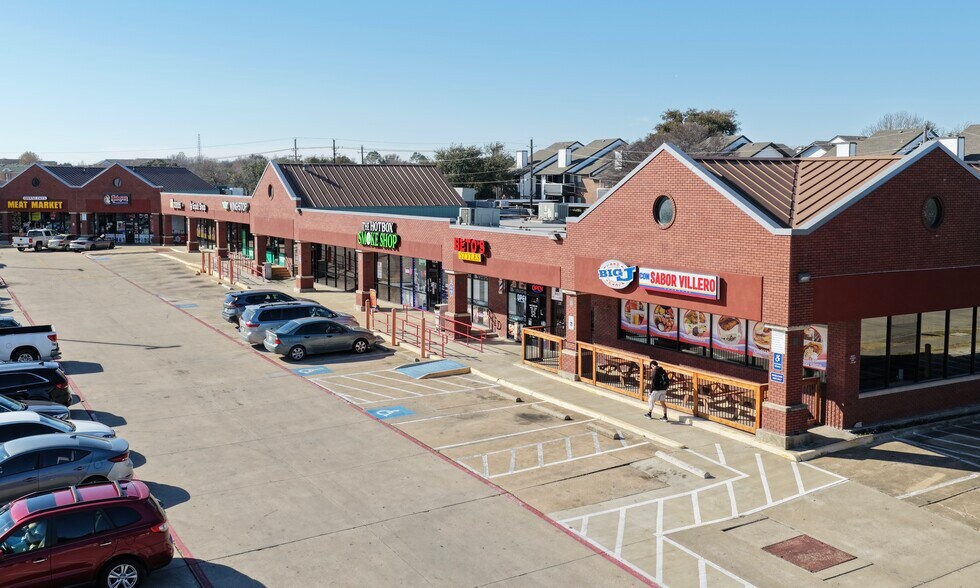 More Photos Of 2305 S State Highway 121, Lewisville Storefront For Lease