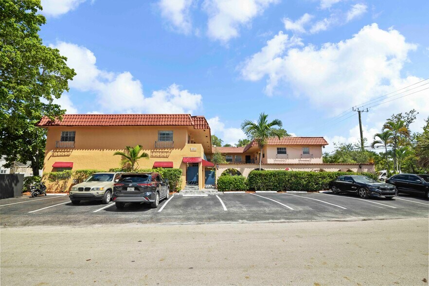 More Photos Of 1545 Miami Rd, Fort Lauderdale Apartments For Sale