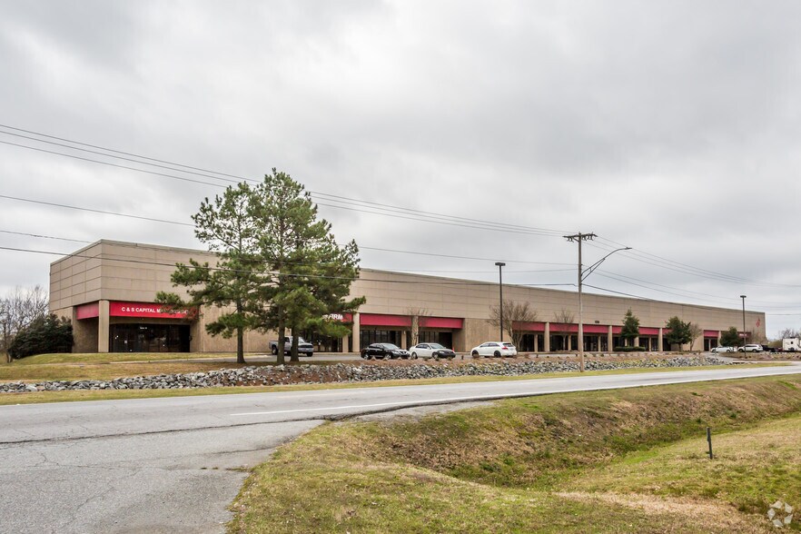 Primary Photo Of 1316 North Hills Blvd, North Little Rock Warehouse For Lease
