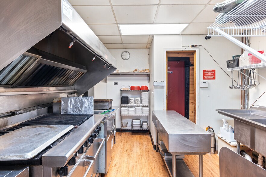 More Photos Of W12010 Rose Eld Rd, Ripon Restaurant For Sale