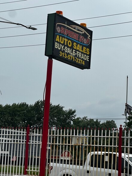 More Photos Of 14150 E 8 Mile Rd, Detroit Auto Repair For Sale