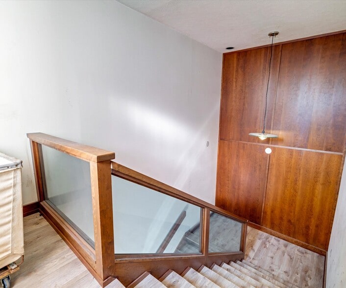 More Photos Of 110 N Courtland St, East Stroudsburg Auto Dealership For Sale