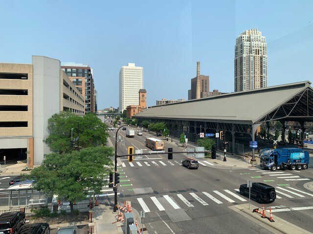 More Photos Of 501-509 S Washington Ave, Minneapolis Health Club For Lease