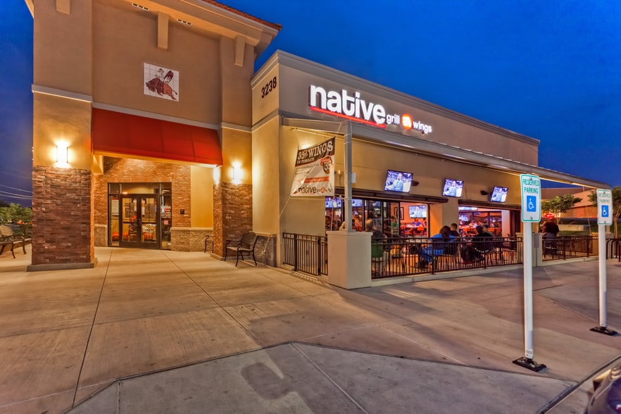 More Photos Of 3238 Wurzbach Rd, San Antonio Restaurant For Lease