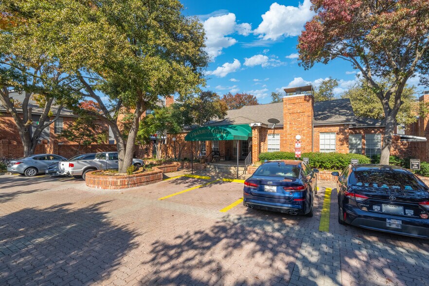 More Photos Of , Dallas Multifamily For Sale