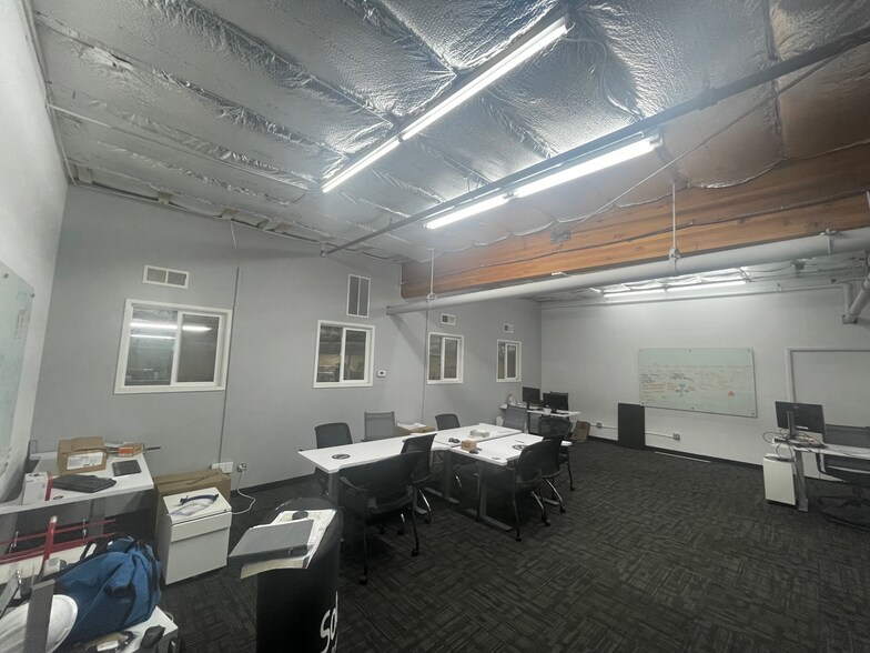 More Photos Of 391 Foster City Blvd, Foster City Industrial For Sale