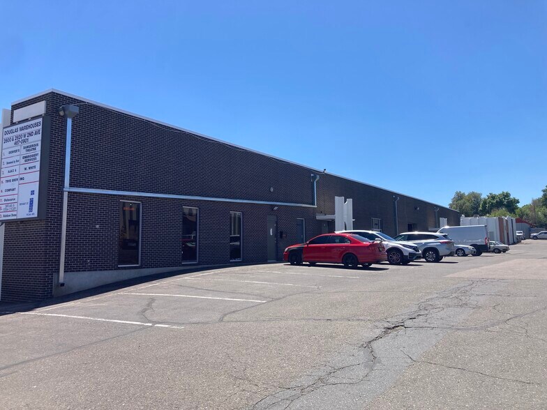 More Photos Of 2600 W 2nd Ave, Denver Warehouse For Lease