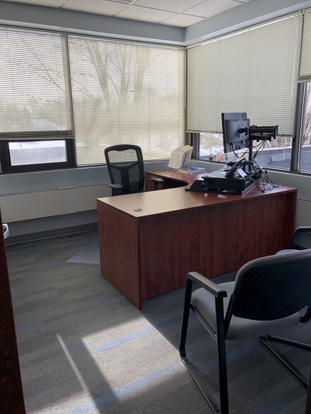More Photos Of 4140 Thielman Ln, Saint Cloud Office For Lease