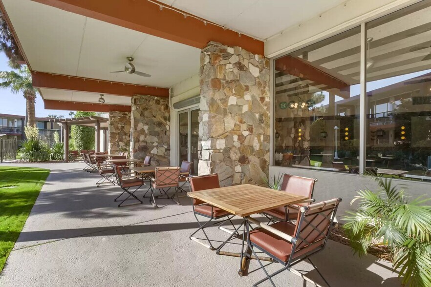 More Photos Of 7017 E McDowell Rd, Scottsdale Hotel For Sale