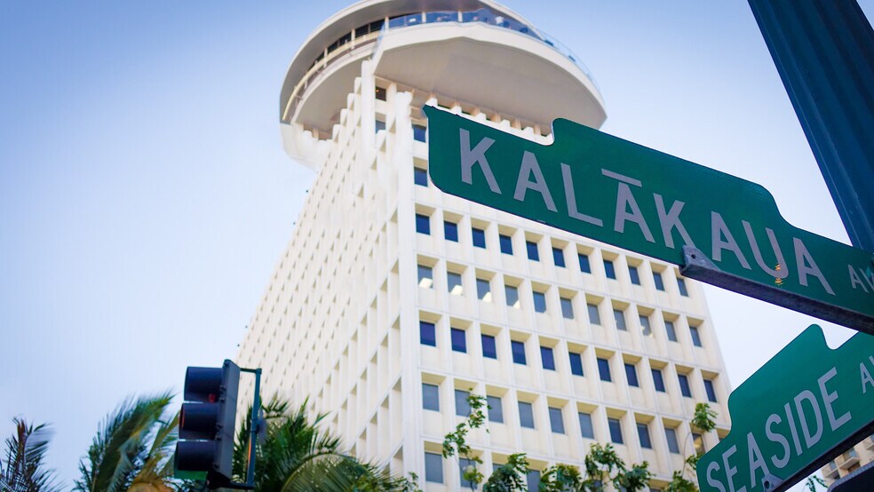 More Photos Of 2270 Kalakaua Ave, Honolulu Office For Lease