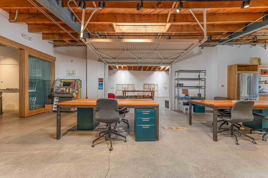 More Photos Of 1605 E 1st St, Los Angeles Loft Creative Space For Sale