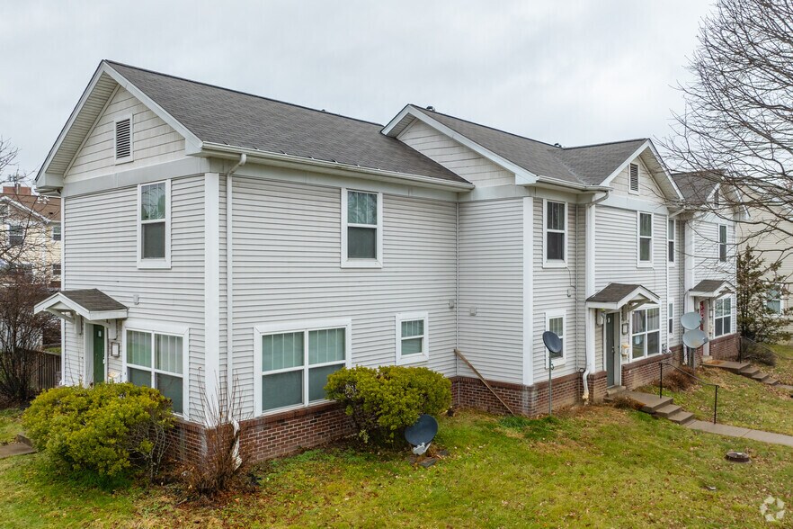 Primary Photo Of 282 Saint Clair Ave, Clairton Apartments For Sale