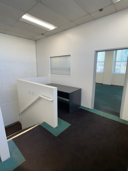 More Photos Of 11819 Goldring Rd, Arcadia Warehouse For Sale