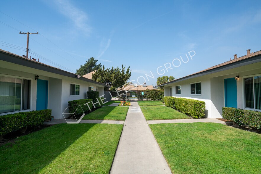 More Photos Of 12341 Lewis St, Garden Grove Apartments For Sale