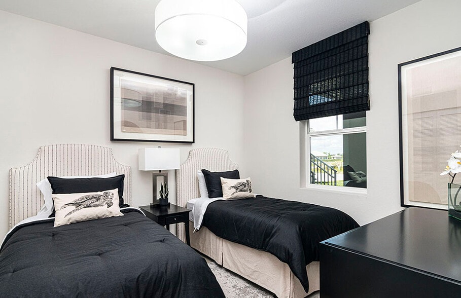 More Photos Of 286 Indies Dr E, Naples Multifamily For Sale