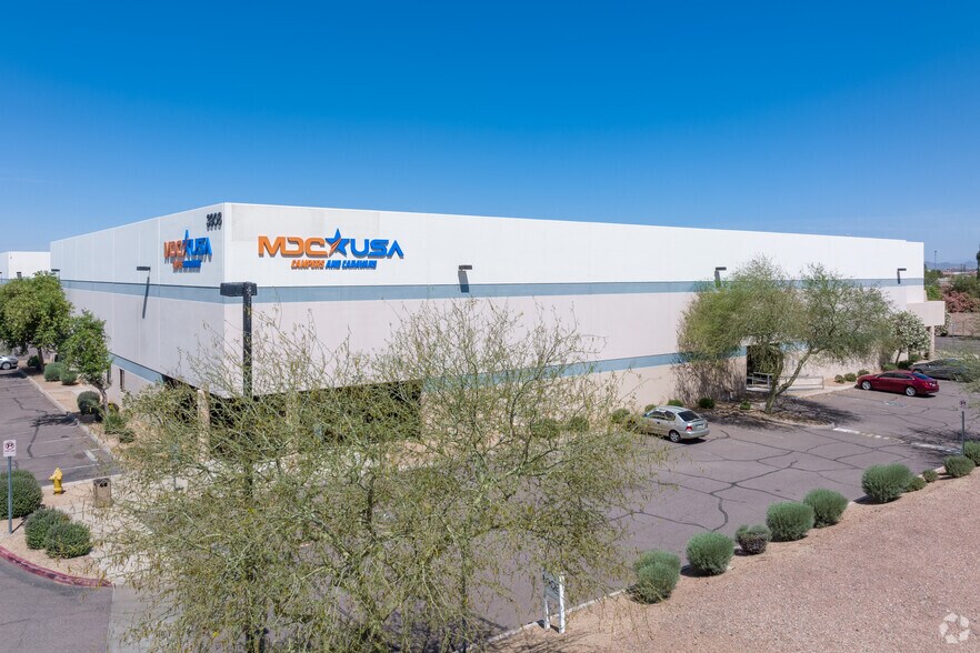 More Photos Of 3908 E Broadway Rd, Phoenix Manufacturing For Lease