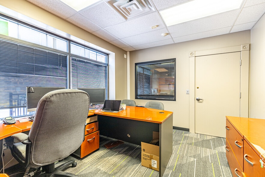 More Photos Of 757 W Main St, Rochester Multifamily For Sale