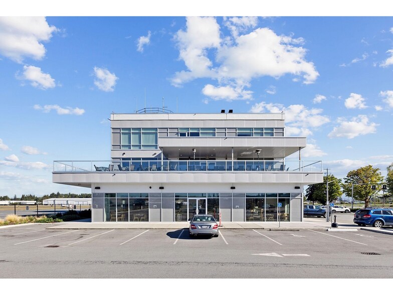 More Photos Of 5385 216 St, Langley Restaurant For Sale