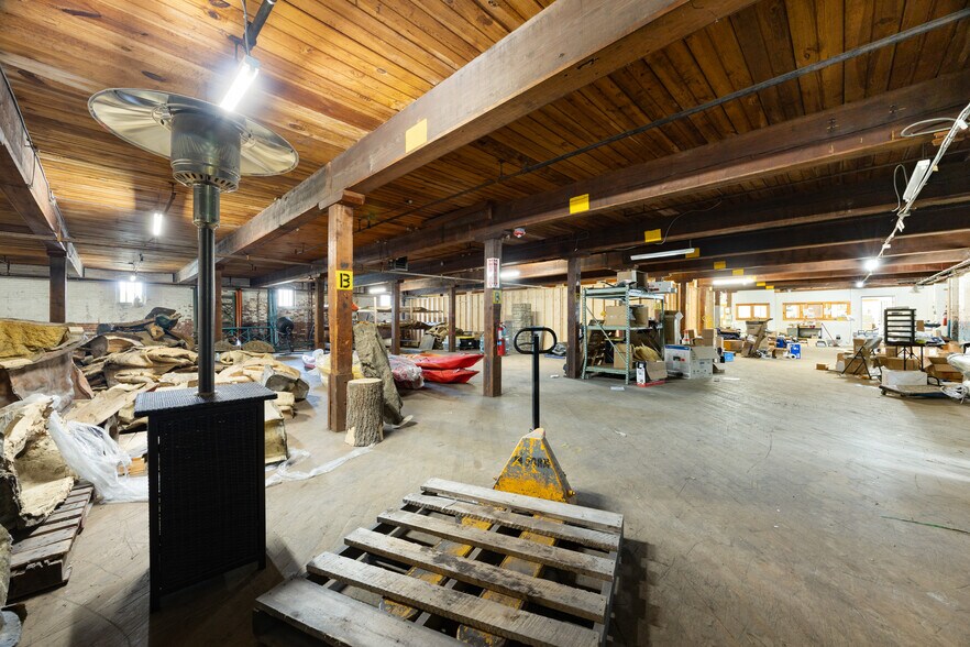 More Photos Of 3161 High St., Palmer Industrial For Sale