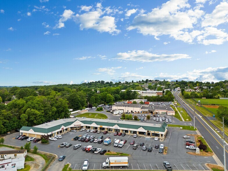 More Photos Of 625 Mount Clinton Pike, Harrisonburg General Retail For Lease