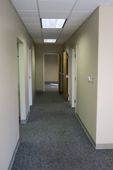 More Photos Of 220 Wright Brothers Ave, Livermore Office For Lease