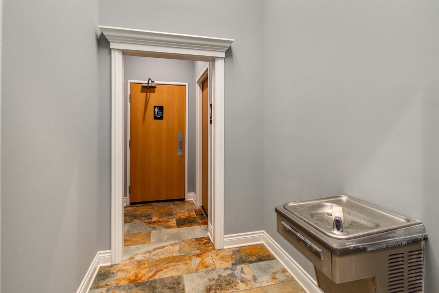 More Photos Of 3390 N State Rd, Davison Medical For Sale