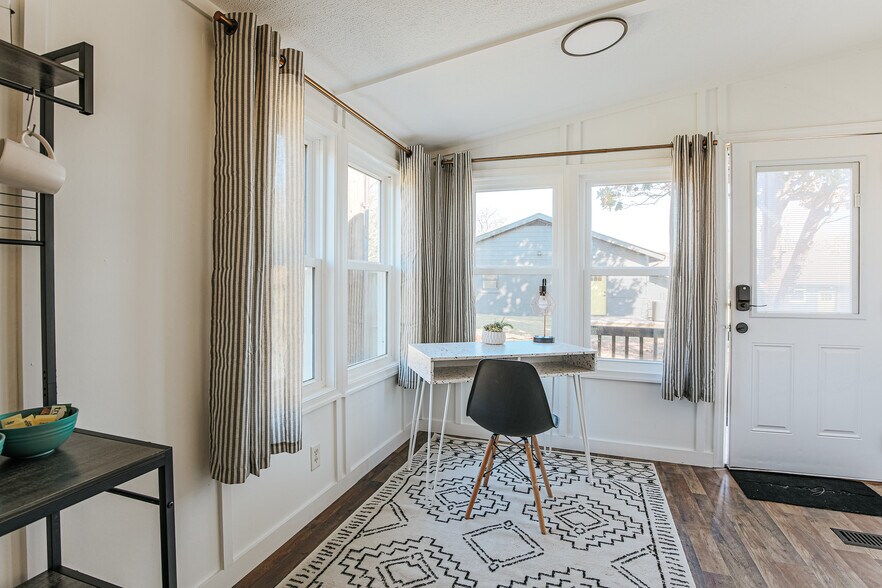 More Photos Of 7847 Rockfish Valley Hwy, Afton Hotel For Sale