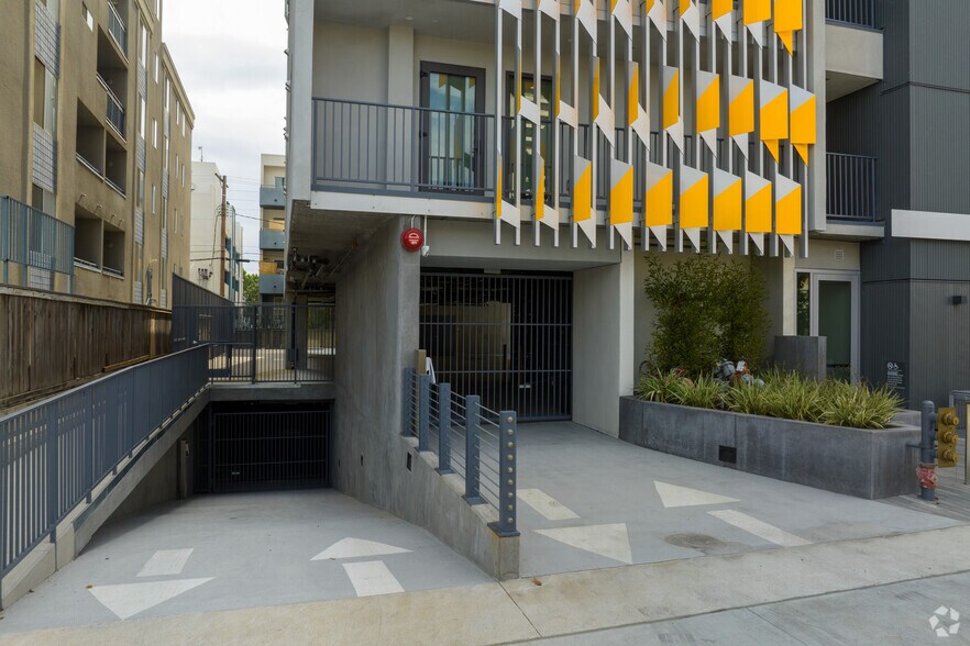 More Photos Of 1775 Beloit Ave, Los Angeles Apartments For Sale