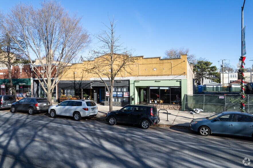 Primary Photo Of 4943-4947 N Damen Ave, Chicago Storefront For Lease