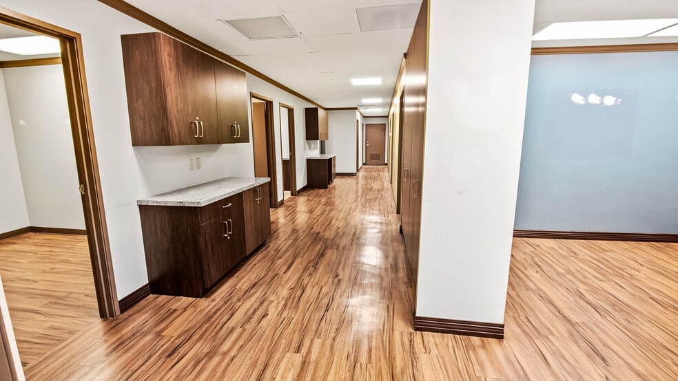 More Photos Of 5500 Atherton St, Long Beach Medical For Lease