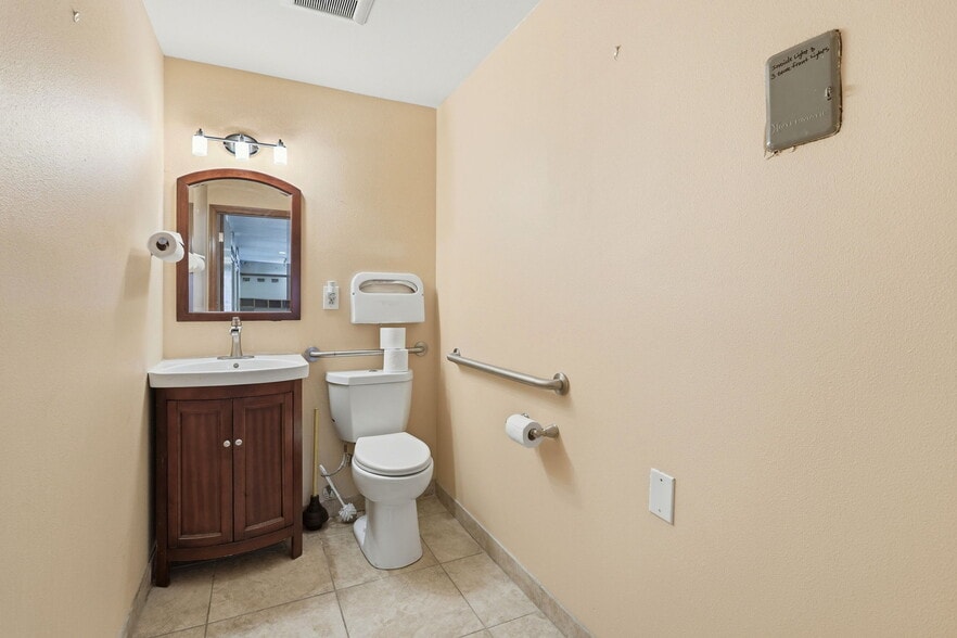 More Photos Of 1565 Alum Rock Ave, San Jose Office For Sale