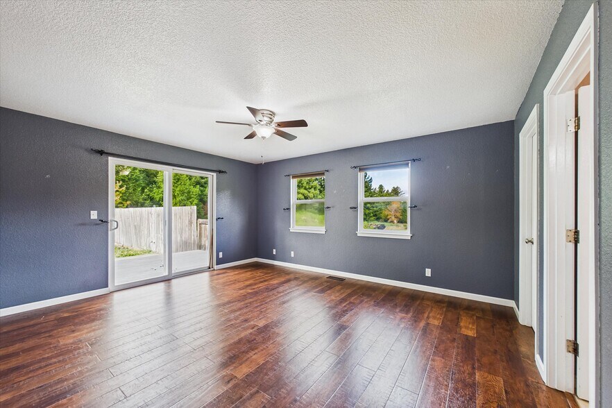 More Photos Of 255 Sorenson Rd, Redcrest Industrial For Sale