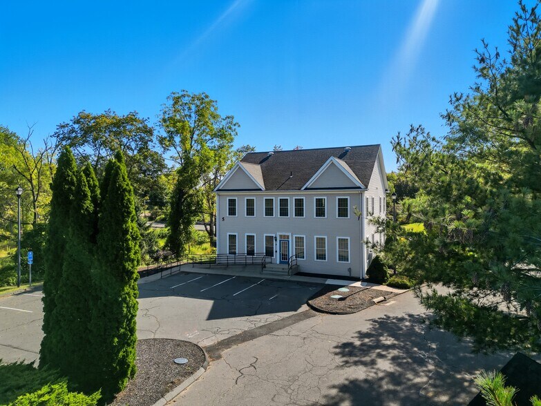 More Photos Of 5 Creamery Brk, East Granby Office For Sale