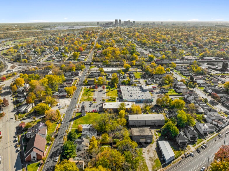 More Photos Of 3130 Portland Ave, Louisville Drugstore For Sale