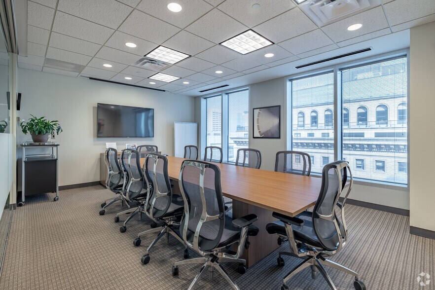 More Photos Of 600 Superior Ave, Cleveland Coworking Space