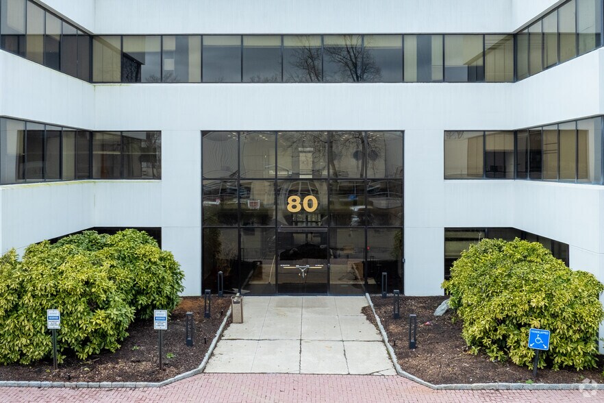 More Photos Of 80 Grasslands Rd, Elmsford Office For Lease