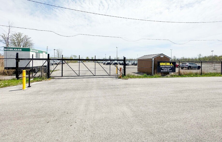More Photos Of 900 Helena St, Fort Erie Land For Lease