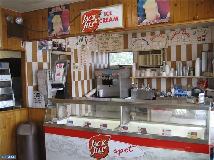 More Photos Of 713 Delsea Dr, Westville Restaurant For Lease