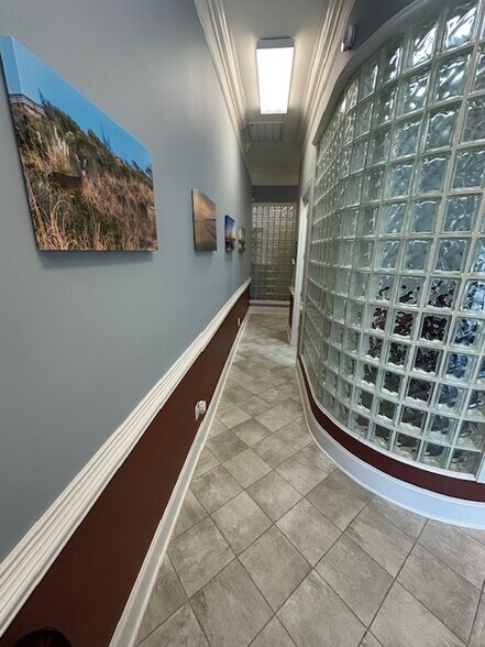 More Photos Of 790-3 Sunset Blvd. N., Sunset Beach Office For Lease