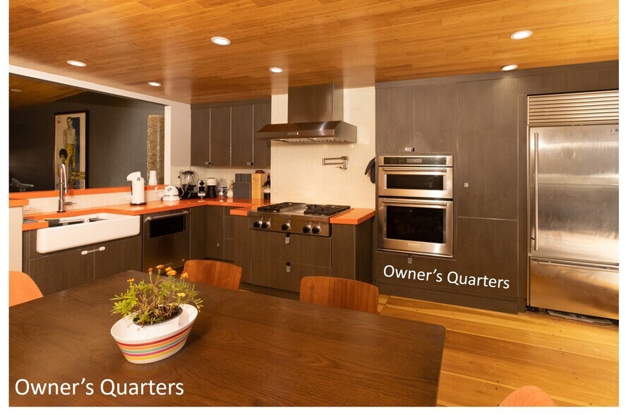 More Photos Of 132 Chestnut St, Philadelphia Loft Creative Space For Sale