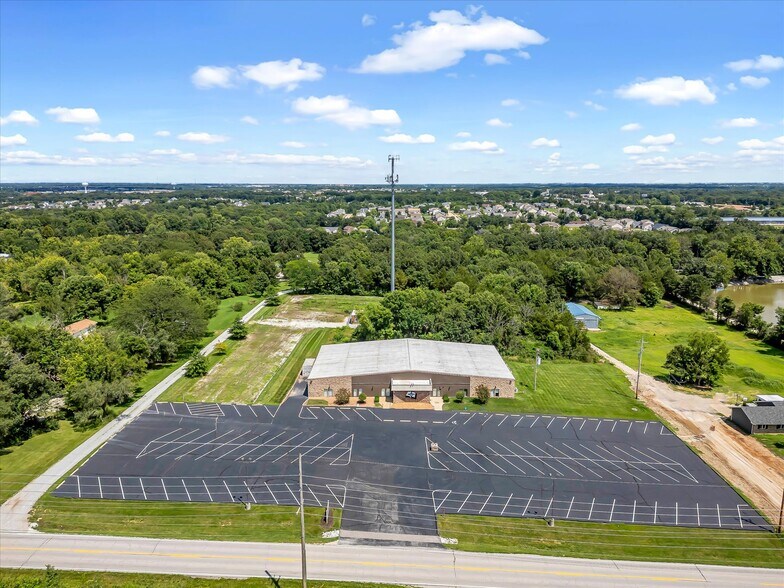 More Photos Of 140 North Point Prairie Rd, Wentzville Religious Facility For Sale